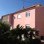 Daire Kuca Ana Marija